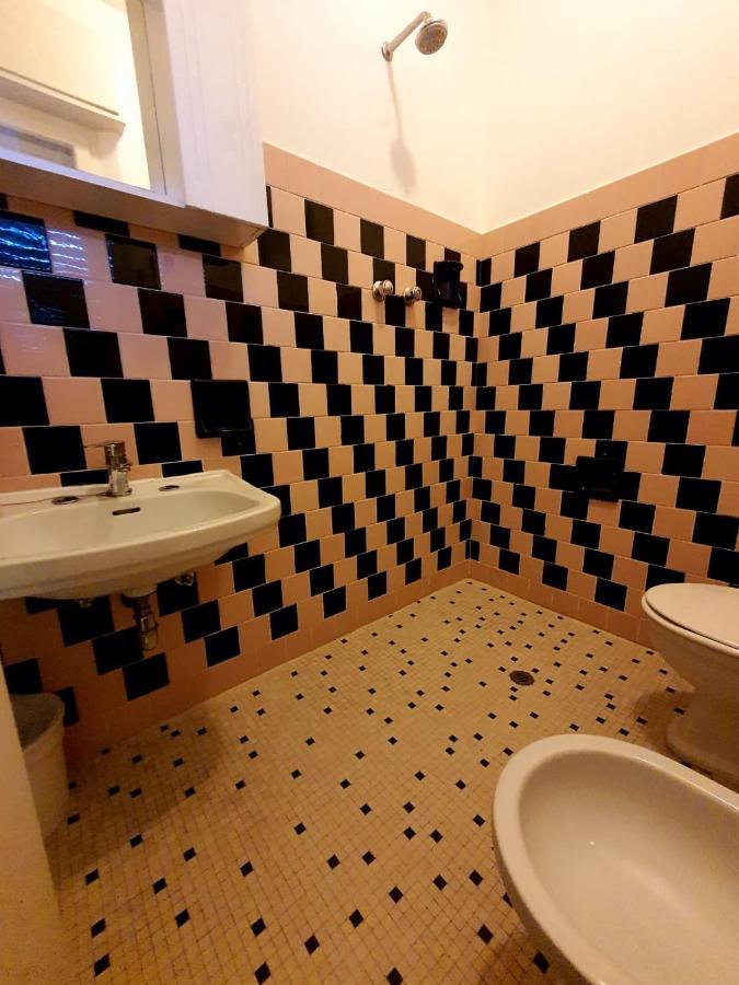 Hotel Aloha Чезенатіко Екстер'єр фото