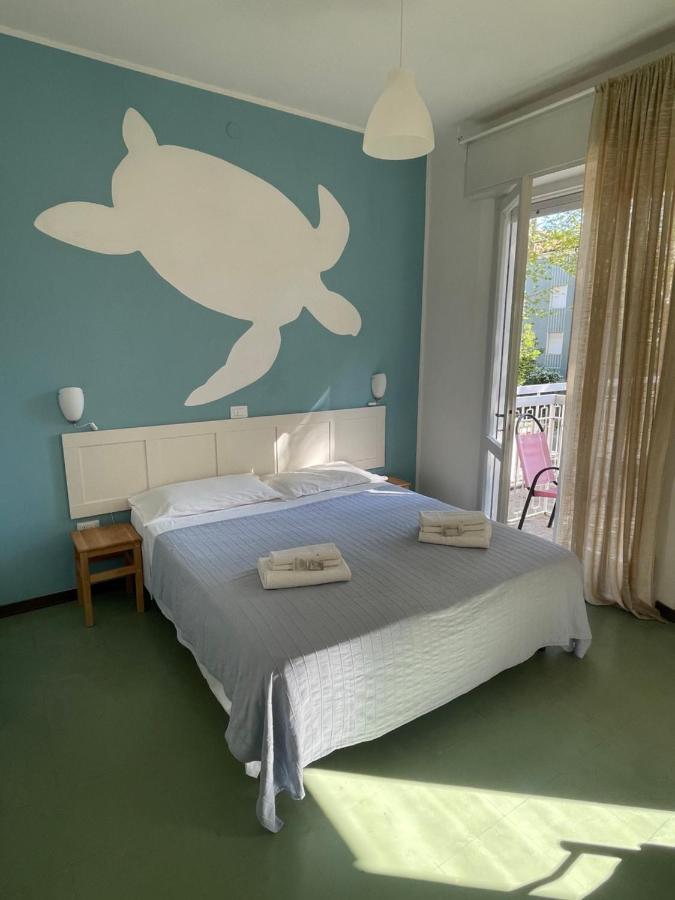 Hotel Aloha Чезенатіко Екстер'єр фото